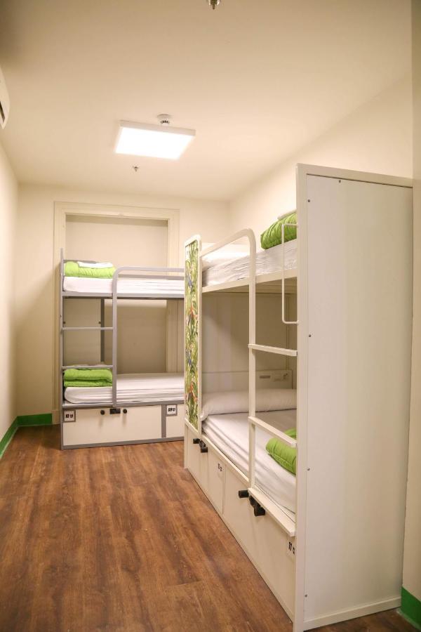 Cats Hostel Madrid Sol Екстериор снимка
