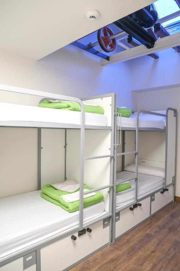 Cats Hostel Madrid Sol Екстериор снимка
